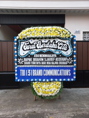 Papan Bunga Duka di Siabu